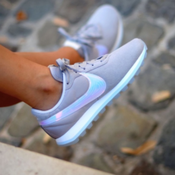 Nike Shoes - Rare Nike Pre Love OX Sneakers New In Box